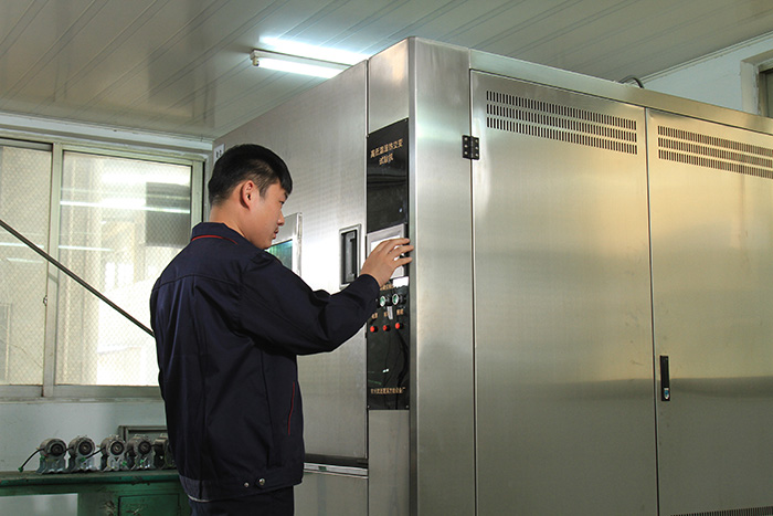 Heat alternating damp heat test chamber